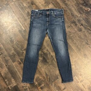 Mother The Looker Crop